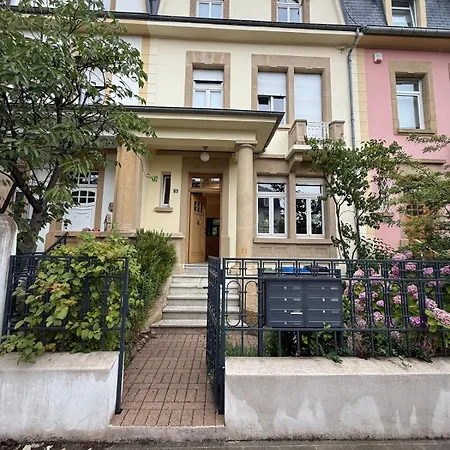 Le Gaston De Belair - 002 - 1st Floor - Shared Kitchen * Schieren