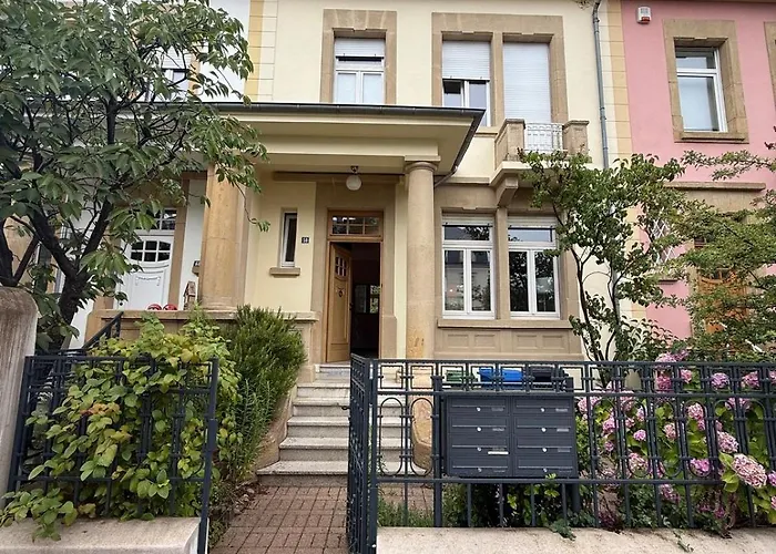 Le Gaston De Belair - 002 - 1st Floor - Shared Kitchen Schieren