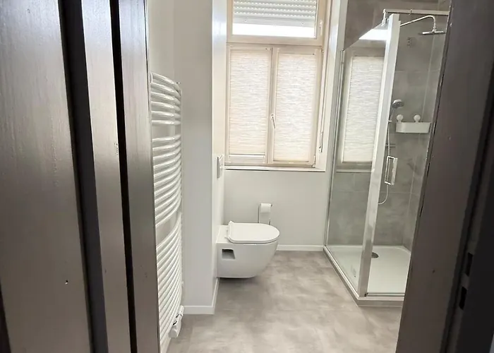 Daire Le Gaston De Belair - 002 - 1st Floor - Shared Kitchen