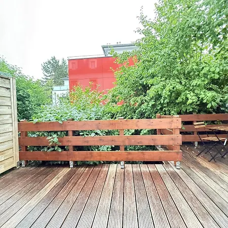 Le Gaston De Belair - 002 - 1st Floor - Shared Kitchen Lägenhet