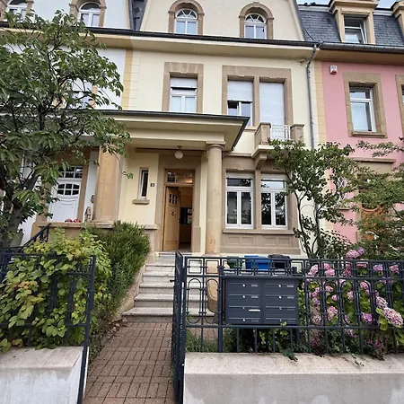 Le Gaston De Belair - 002 - 1st Floor - Shared Kitchen 아파트 Schieren