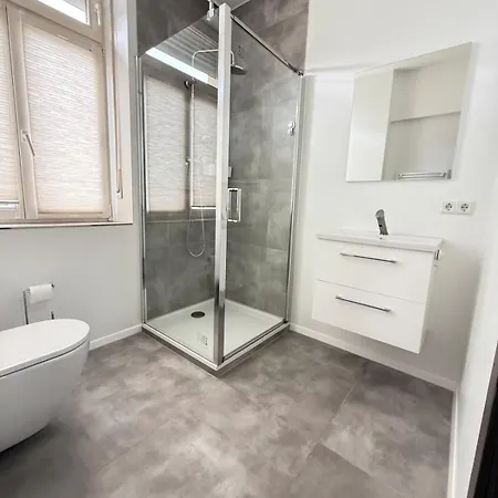 Le Gaston De Belair - 002 - 1st Floor - Shared Kitchen * לוקסמבורג