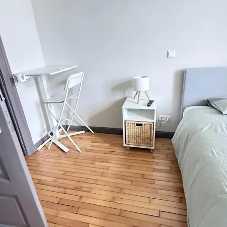 Le Gaston De Belair - 002 - 1st Floor - Shared Kitchen *