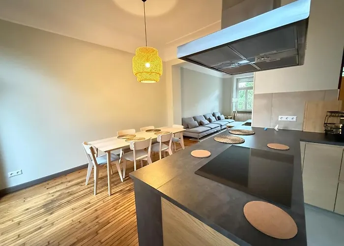 Le Gaston De Belair - 002 - 1st Floor - Shared Kitchen *