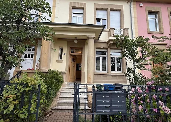 Le Gaston De Belair - 002 - 1st Floor - Shared Kitchen Apartment Schieren