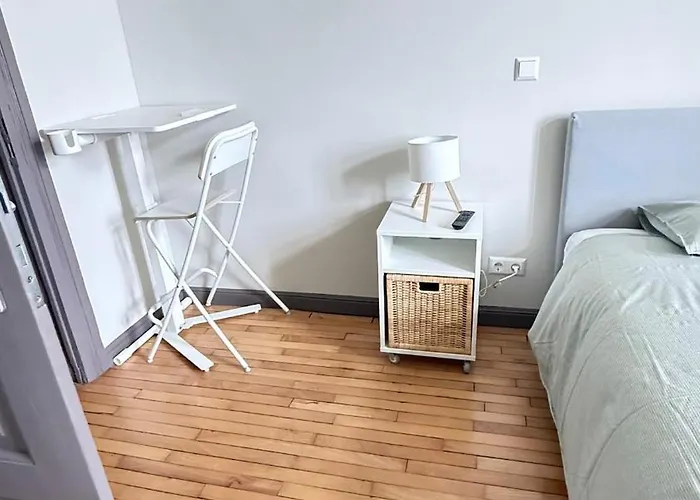 Le Gaston De Belair - 002 - 1st Floor - Shared Kitchen *