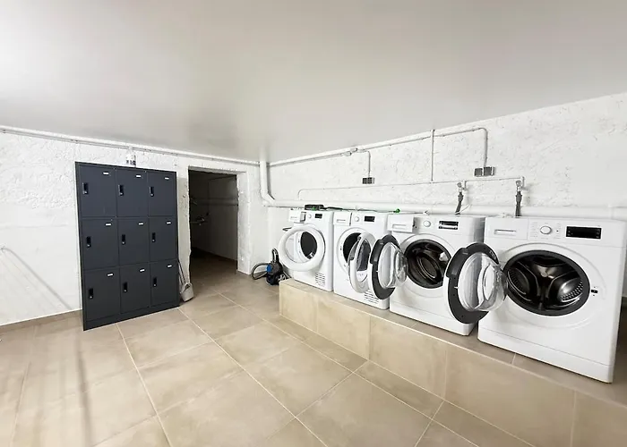 Le Gaston De Belair - 002 - 1st Floor - Shared Kitchen *